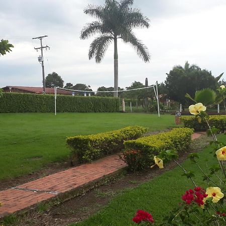 Finca Hotel El Ocaso Quimbaya Ngoại thất bức ảnh
