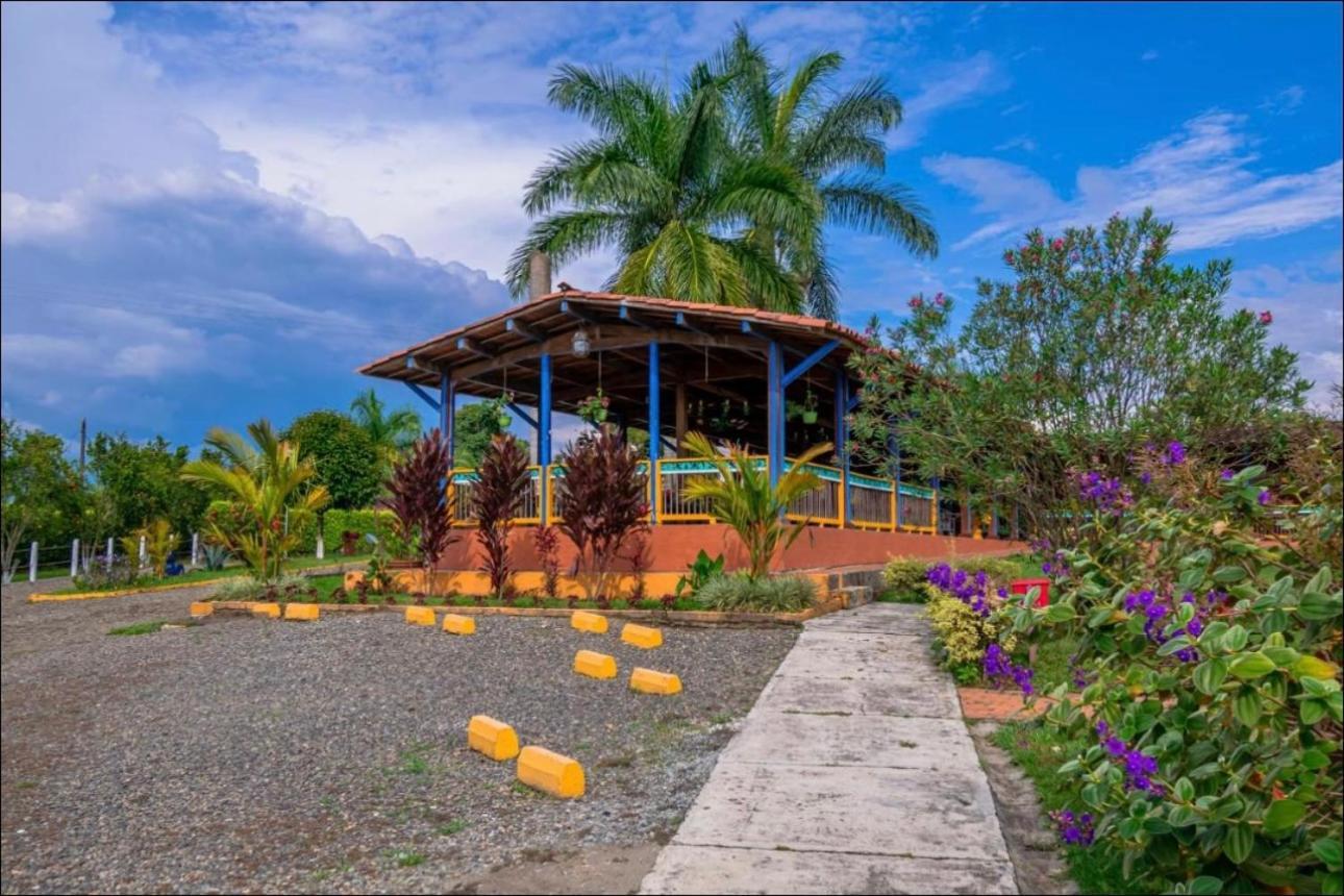 Finca Hotel El Ocaso Quimbaya Ngoại thất bức ảnh